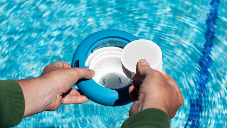 cloro na piscina