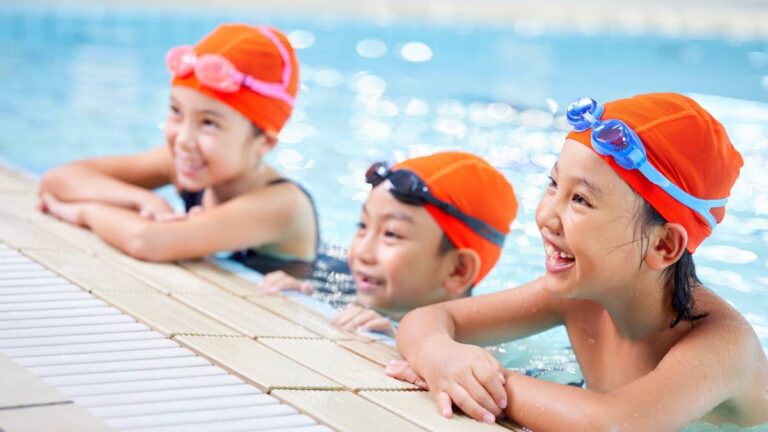 toucas infantis de natação